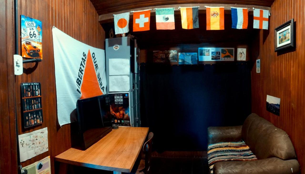 אורו פרטו Uai Hostel מראה חיצוני תמונה