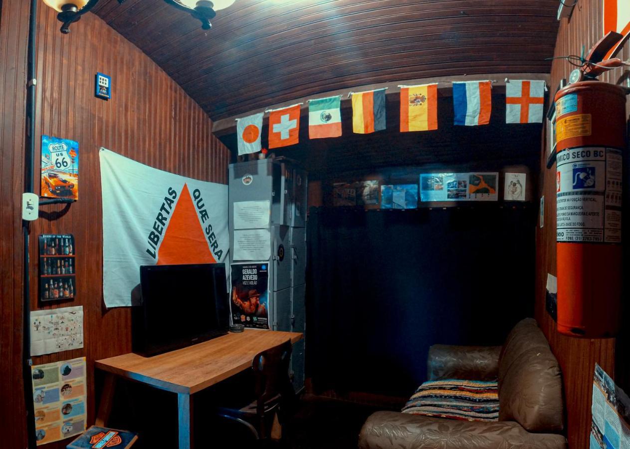 אורו פרטו Uai Hostel מראה חיצוני תמונה