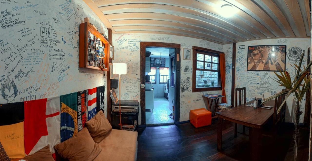 אורו פרטו Uai Hostel מראה חיצוני תמונה